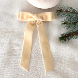 velika-pentlja-iz-blaga-velika-masna-pentlja-za lase-elegantna pentlja-bozic-modna-princesa-bez