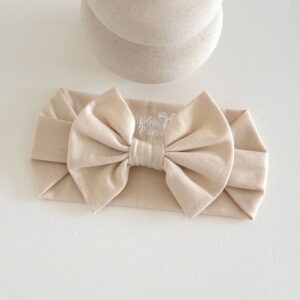 bombazni-trak-s-pentljo-trak-za-usesa-masna-modna-smetana